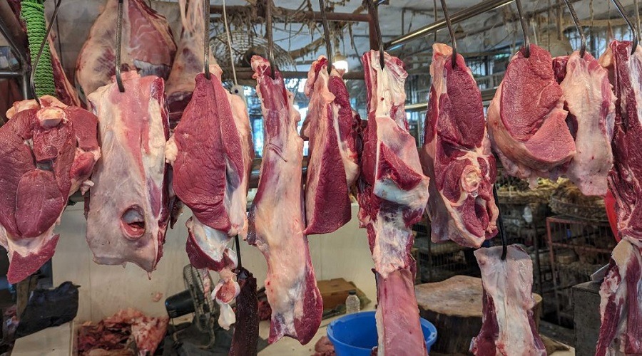 ঈদকে সামনে রেখে রাজশাহীর বাজারে মাংসের দামে ঊর্ধ্বগতি
