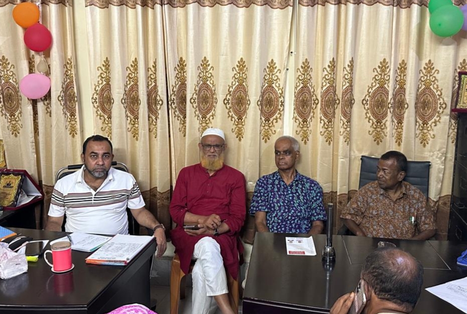 রাজশাহী প্রেসক্লাব নিয়ে কুরুচিপূর্ণ বক্তব্যের প্রতিবাদে প্রতিবাদ সভা অনুষ্ঠিত