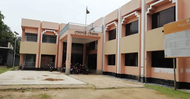 গোদাগাড়ীতে ১০ কোটি টাকার সড়ক প্রকল্পে ব্যাপক অনিয়ম