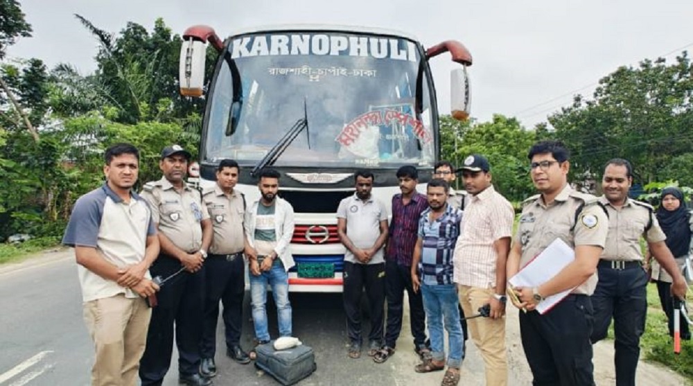 ১ কোটি ৫০ লাখ টাকার হেরোইন জব্দ