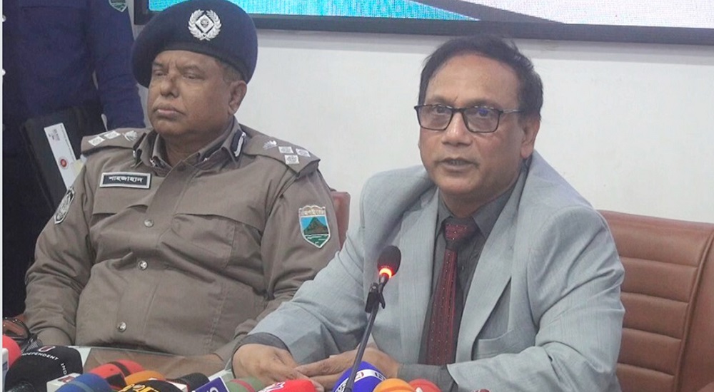 রাজশাহীতে নির্বাচনে নিরাপত্তা নিয়ে কোনো শঙ্কা নেই: বিভাগীয় কমিশনার