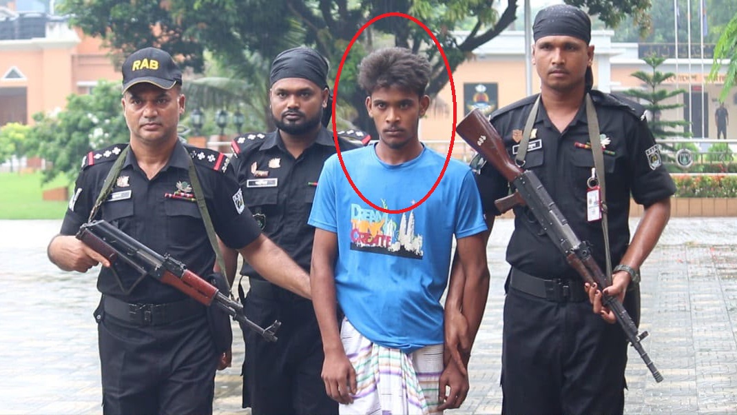 চারঘাটে শিশু ধর্ষণের অভিযোগে যুবককে গ্রেপ্তার করেছে র‌্যাব