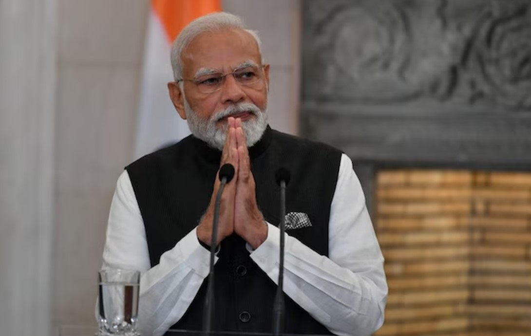 ‘শিক্ষার্থীদের কাছে ক্ষমা চাইতে হবে মোদিকে’