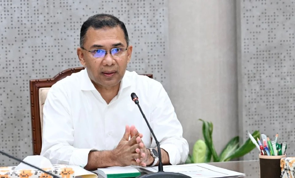 ঈদের ছুটি শেষে প্রথম কর্মদিবসে টানা ১১ ঘণ্টা অফিস করলেন প্রধানমন্ত্রী