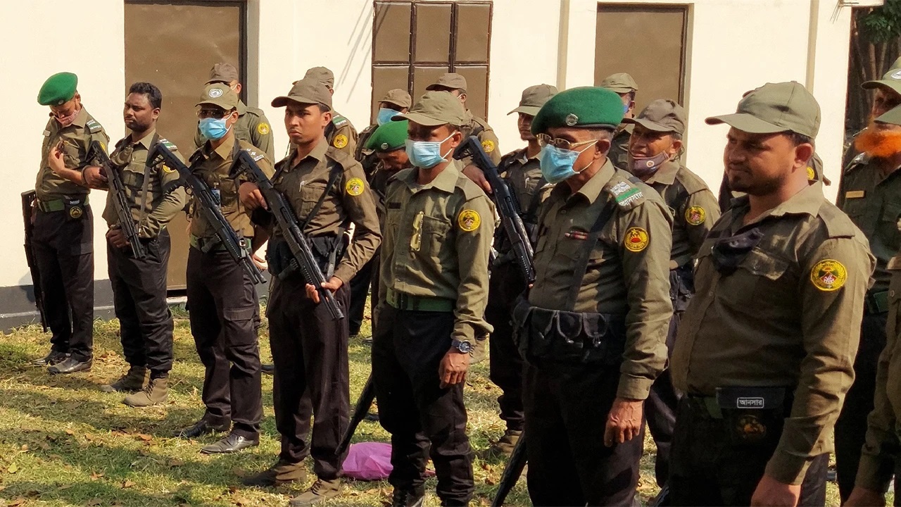 দেশের ৫০০ উপজেলা স্বাস্থ্য কমপ্লেক্সে আনসার সদস্য মোতায়েনের সিদ্ধান্ত
