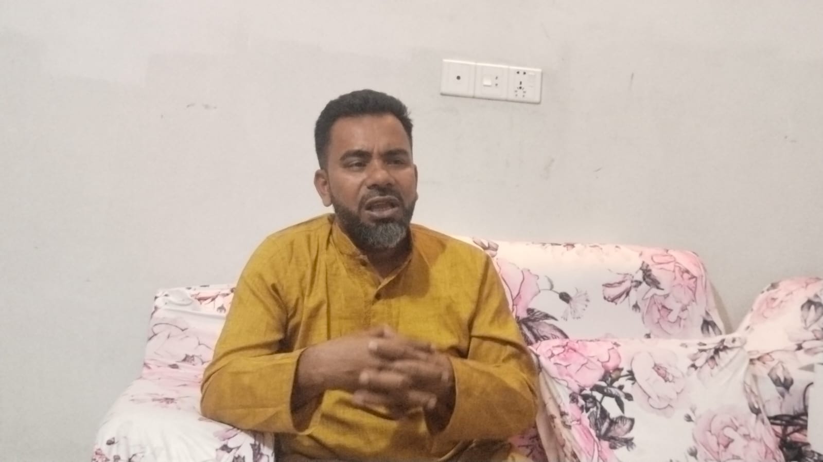 যুবদল নেতার বিরুদ্ধে মিথ্যা সংবাদ প্রকাশ এতপর:-প্রকাশিত সংবাদের প্রতিবাদে সংবাদ সম্মেলন