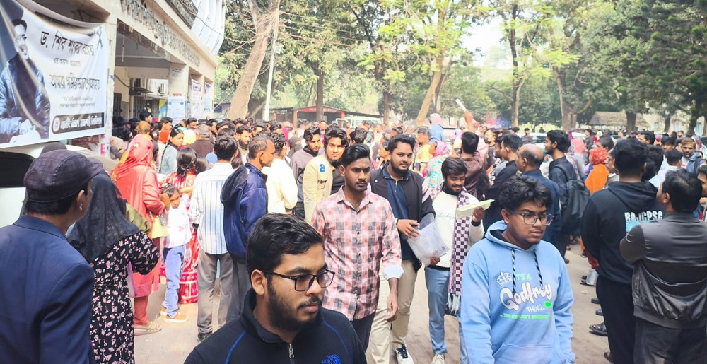 রাজশাহী বিশ্ববিদ্যালয়ে ‘বি’ ইউনিটের ভর্তি পরীক্ষা অনুষ্ঠিত