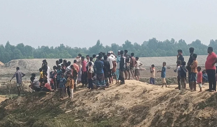 মিয়ানমার থেকে ছোড়া গুলিতে টেকনাফে শিশু নিহত