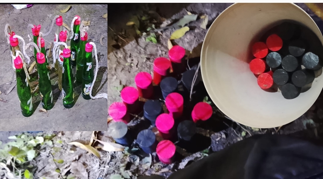 রাজশাহীতে র‍্যাবের অভিযান ১২টি পেট্রোল বোমা ও ১৫টি ককটেল উদ্ধার
