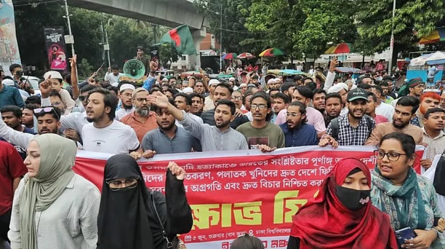 হাদি হত্যার বিচারে সাত দিনের আলটিমেটাম ইনকিলাব মঞ্চের
