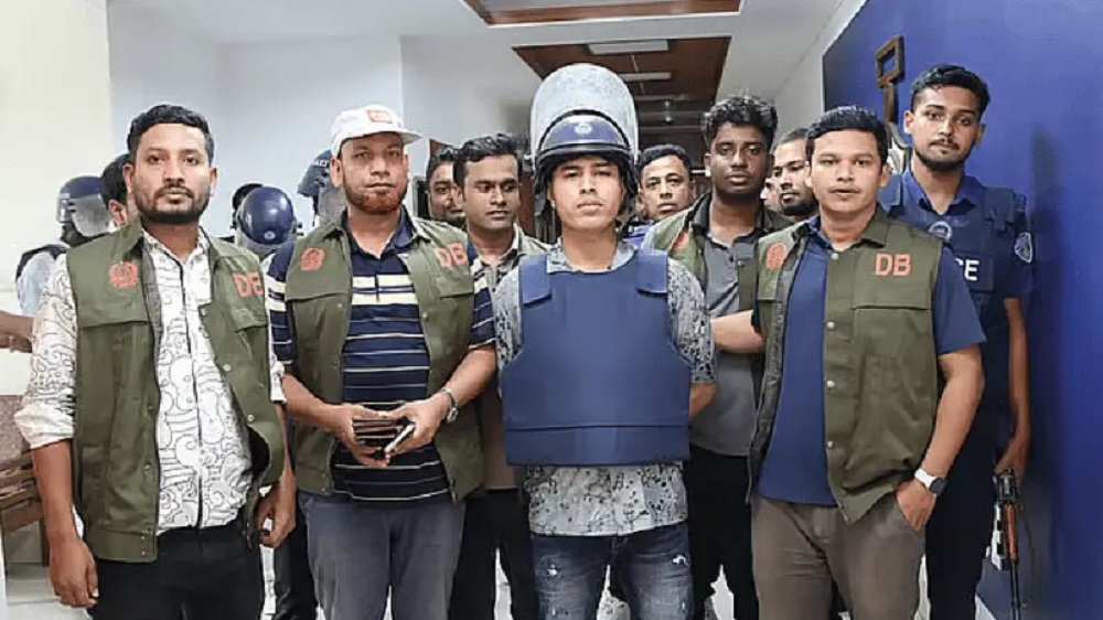 ডেভিড ইমন হত্যা ও অস্ত্র মামলায় ১০ দিনের রিমান্ডে