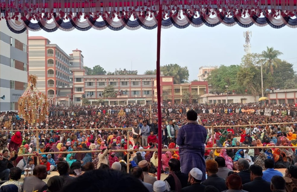 আমাকে ভোটে বিজয়ী করবেন আমি উন্নয়ন ও শান্তি এনে দিব